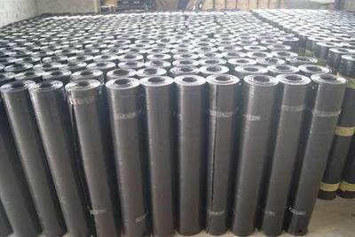 屋面防水 卷材與涂料的選擇與適用場景詳解